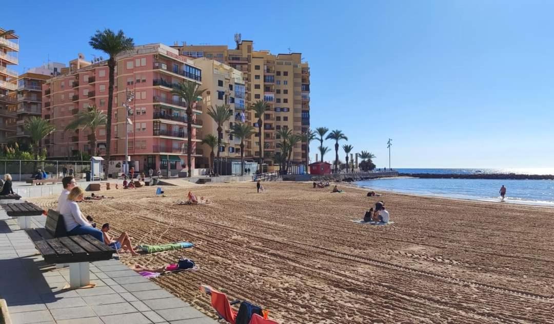 Apartamento Azzurro Apartment Torrevieja Luaran gambar